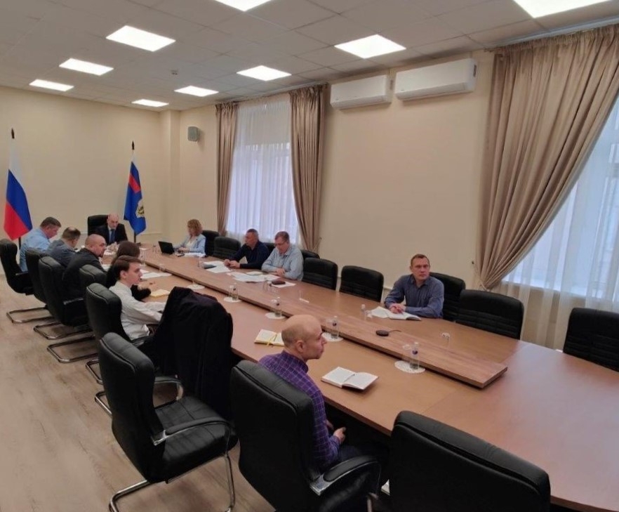 В Ростехнадзоре состоялось совещание на тему: «Аварийность и травматизм, вопросы контрольно-надзорной деятельности в области промышленной безопасности…