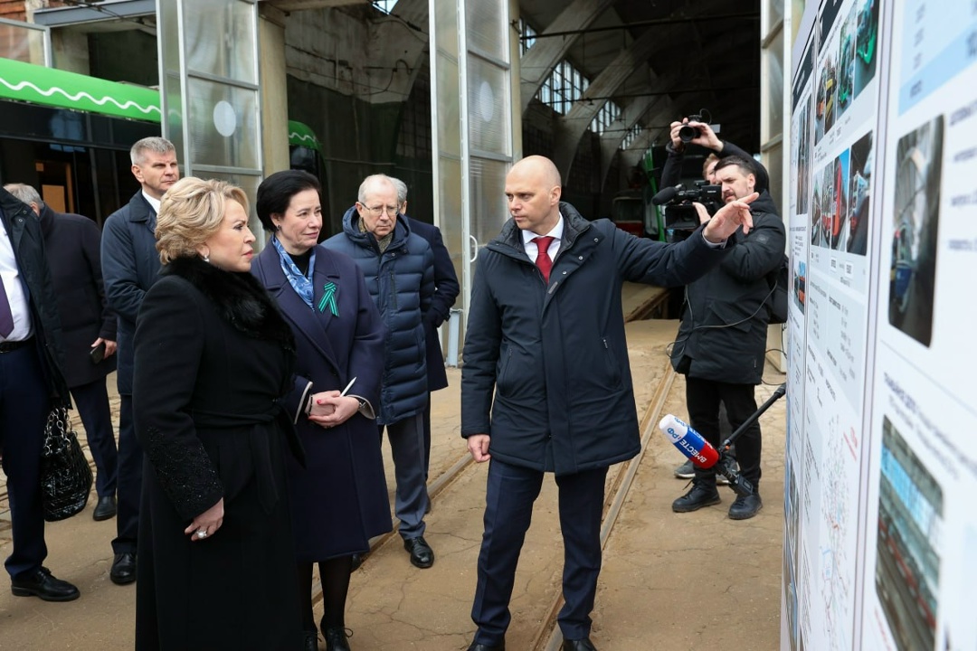 Валентина Матвиенко совместно с губернатором Алексеем Беспрозванных оценила ход реализации проектов по развитию транспортной сети, туристической отрасли и…