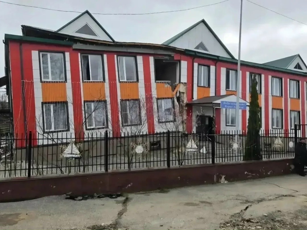 Министр строительства и ЖКХ РФ Ирек Файзуллин в рамках рабочей поездки в составе правительственной комиссии по ликвидации последствий паводков в Чеченской…