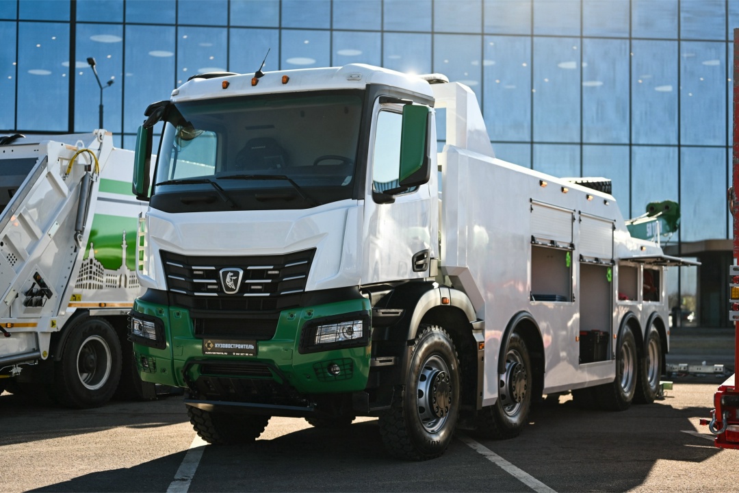 Самый грузоподъемный среди российских автоэвакуаторов