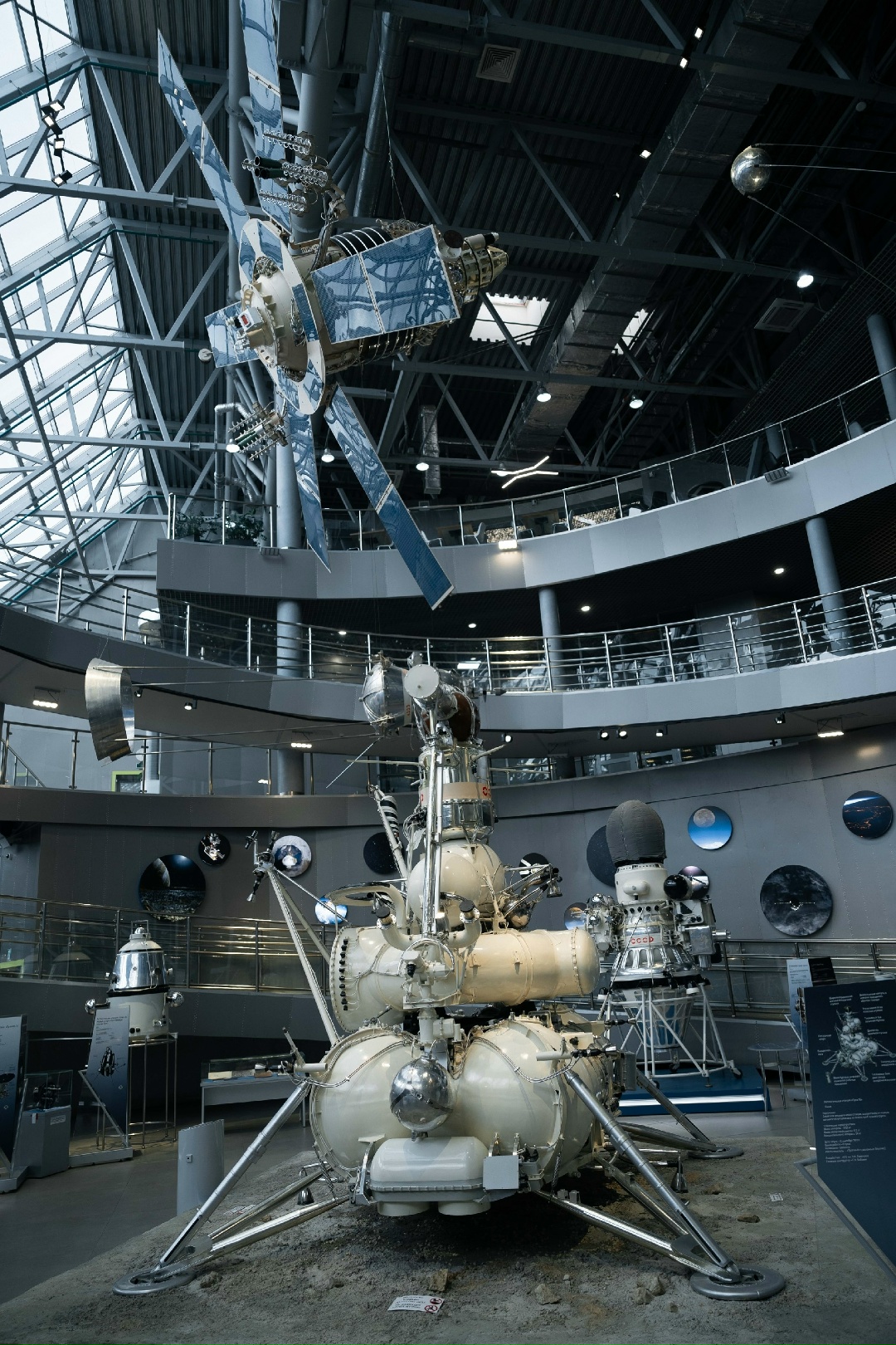 ФРП – это тоже про космос! Саратовское предприятие «Промэлектроника» запустило производство комплектующих из тугоплавкого сплава молибдена и рения по…