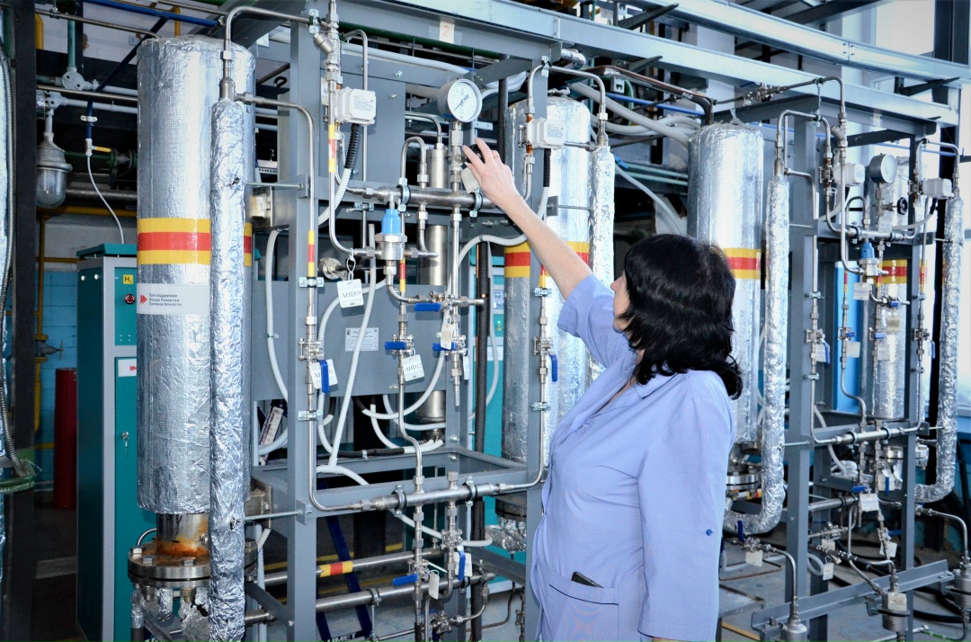 ФРП – это тоже про космос! Саратовское предприятие «Промэлектроника» запустило производство комплектующих из тугоплавкого сплава молибдена и рения по…