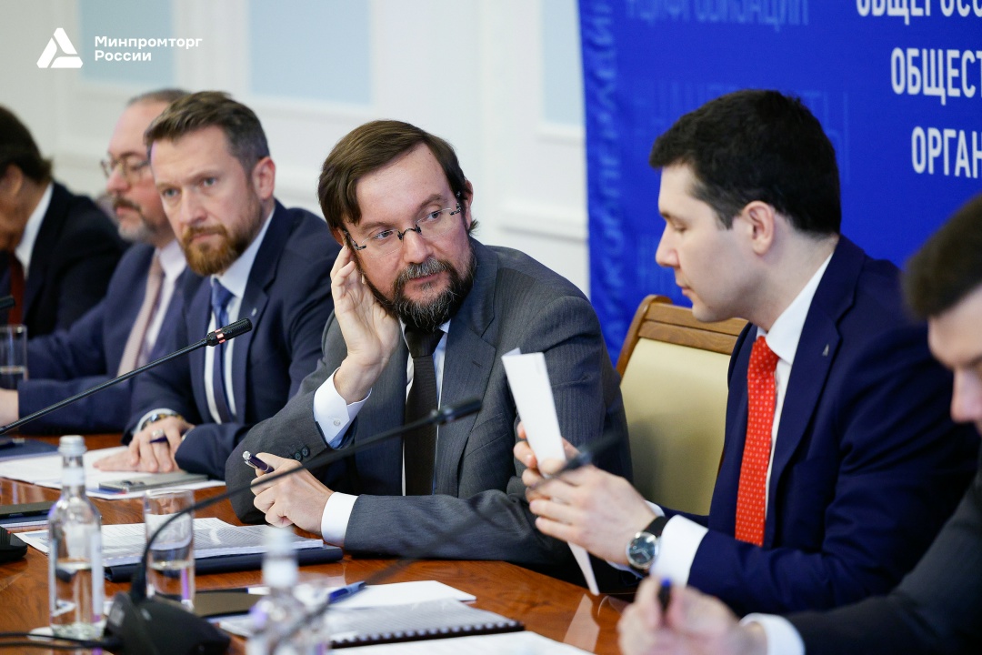 Антон Алиханов встретился с представителями «Деловой России»