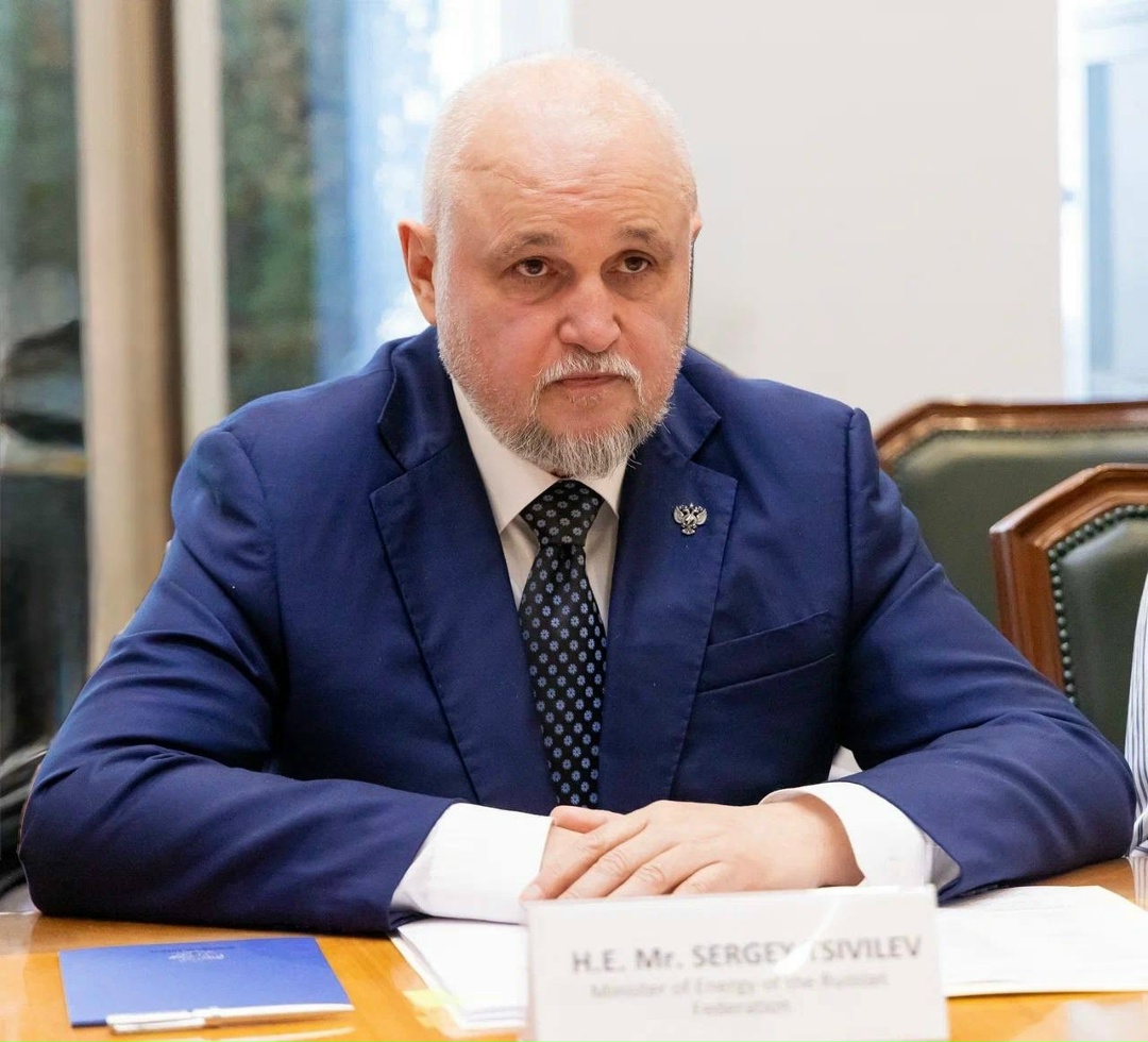 Сергей Цивилев провел рабочую встречу с Министром энергетики и минеральных ресурсов Республики Индонезия Бахлилом Лахадалией