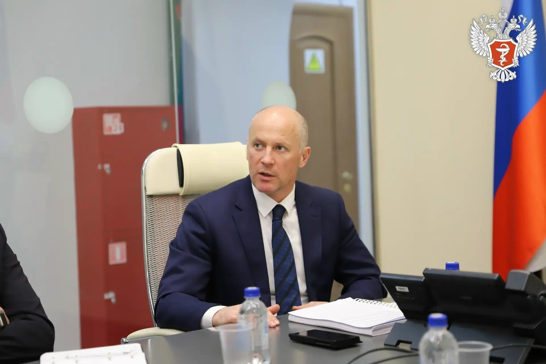 Виктор Фисенко принял участие в заседании Общественного совета при Минздраве России