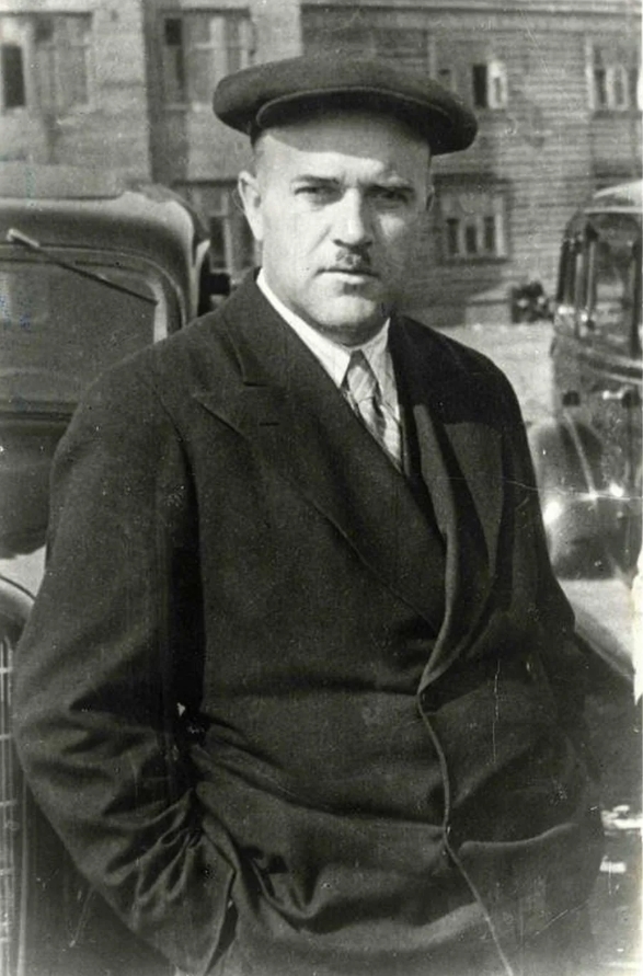 Сегодня — 125 лет со дня рождения Авраамий Завенягин — человека, который сыграл ключевую роль в становлении ММК.
Он возглавлял комбинат в 1933–1937 годах — в…