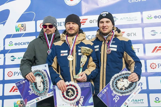 Магнитогорск снова на пьедестале!
Горнолыжник спортивного клуба «Металлург-Магнитогорск» Дмитрий Чудный завоевал бронзовую медаль на престижных международных…