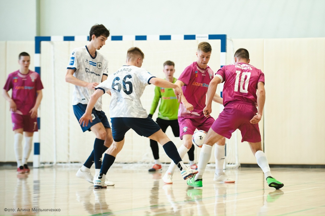 Гала-матч, звездные спортсмены и борьба за победу