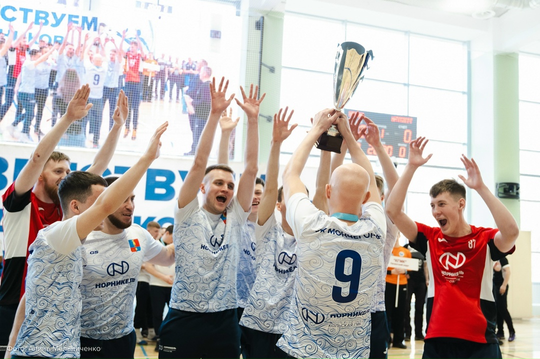 Гала-матч, звездные спортсмены и борьба за победу