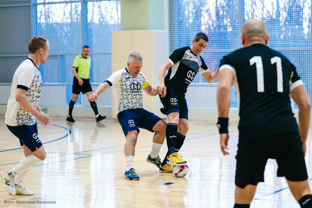 Гала-матч, звездные спортсмены и борьба за победу