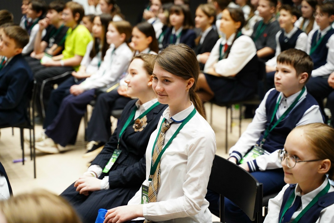 Формулы, лабиринты, шахматы и «хищник-жертва»