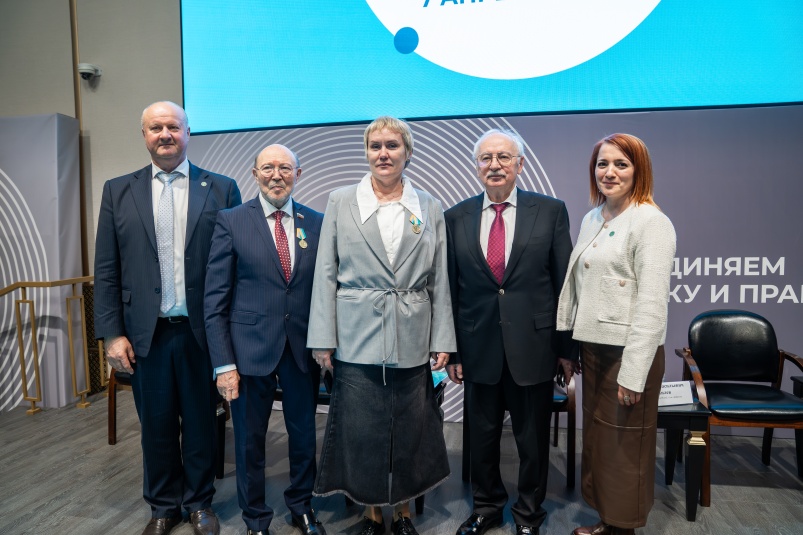 Наука, практика и результат: компания «Щелково Агрохим» стала площадкой для диалога селекционеров России