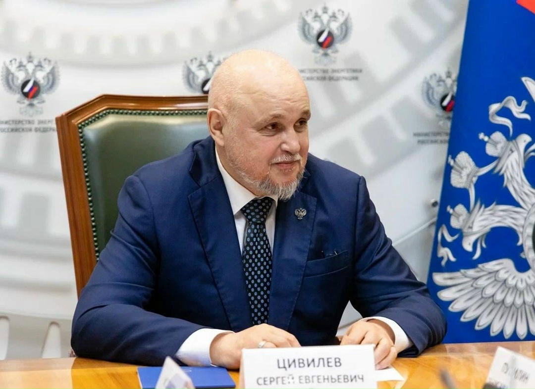 Сергей Цивилев провел рабочую встречу с Денисом Пушилиным