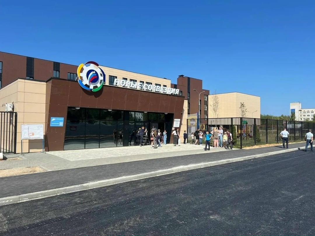 За период с 2022 по 2025 год в эксплуатацию введено 38 школ, построенных в рамках концессий с «ПроШколой»