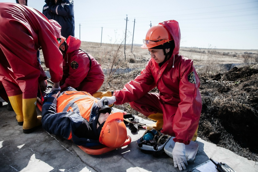 На ММК прошли тактико-специальные учения на гидротехническом объекте цеха РОФ — отрабатывали действия в случае возможной чрезвычайной ситуации.