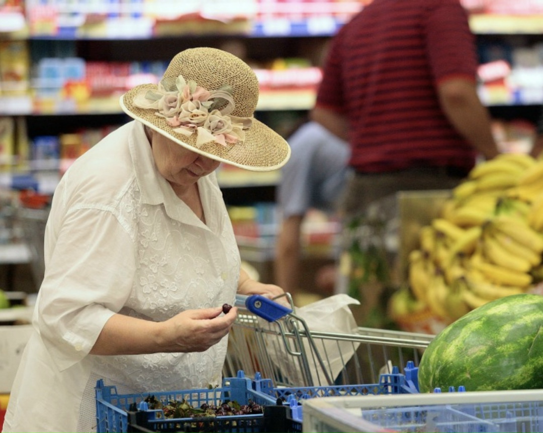 Увеличение поддержки социально незащищенных слоев населения и в целом доходов граждан через повышение прожиточного минимума и минимального размера оплаты труда…
