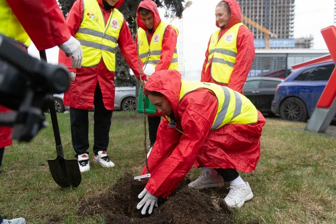 ️ «Чисто. Весна»: Спартак дал старт экологической акции ЛУКОЙЛа