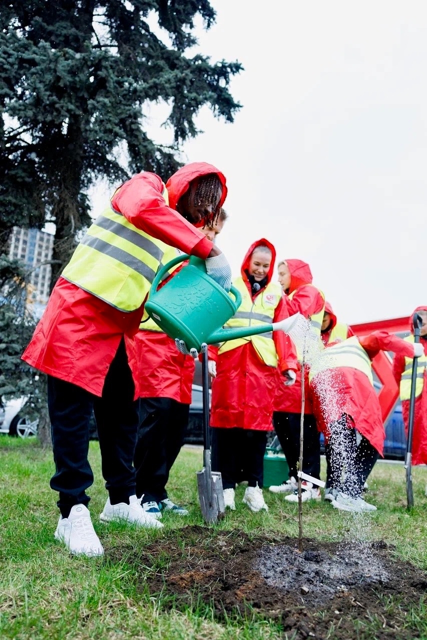 ️ «Чисто. Весна»: Спартак дал старт экологической акции ЛУКОЙЛа