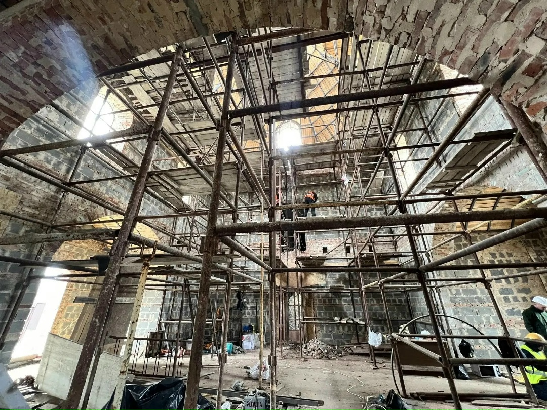 В двух ранее прифронтовых районах Донецка начинается восстановление Свято-Иверского женского монастыря и Соборной мечети