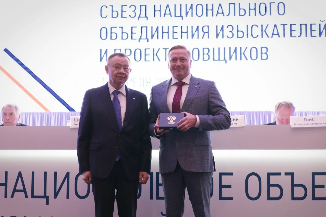 В двух ранее прифронтовых районах Донецка начинается восстановление Свято-Иверского женского монастыря и Соборной мечети