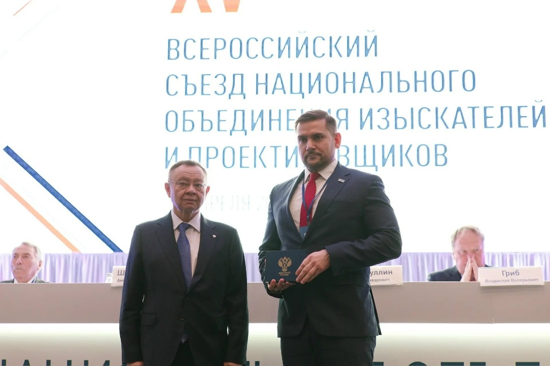 В двух ранее прифронтовых районах Донецка начинается восстановление Свято-Иверского женского монастыря и Соборной мечети