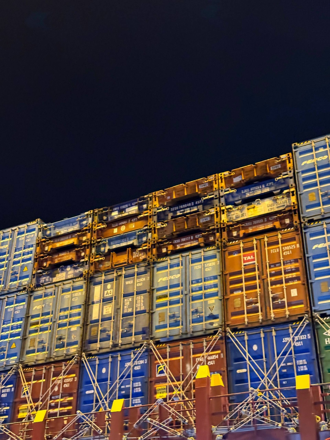 Путевой дневник матроса FESCO Как вы думаете каково это — встречать рассвет в Индии, а через несколько недель швартоваться в Петербурге