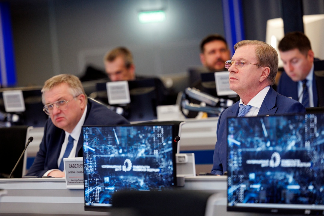 Виталий Савельев провел заседание по транспортно-логистическим коридорам.