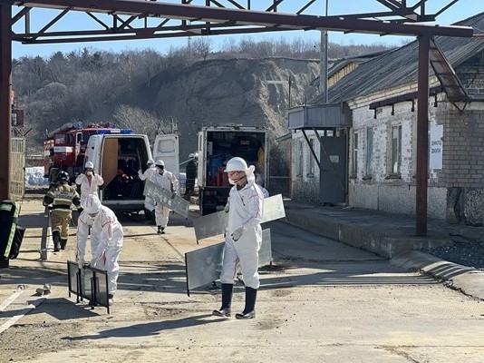 Сахалинское управление Ростехнадзора совместно с сотрудниками ГУ МЧС России по региону, Министерства экологии и устойчивого развития субъекта и…