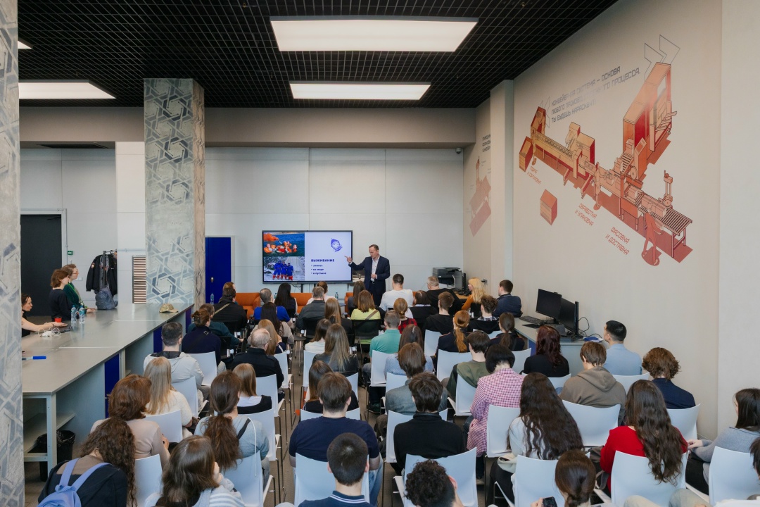 Татьяна Голикова и Антон Котяков подвели итоги всероссийской ярмарки трудоустройства 2026 года.