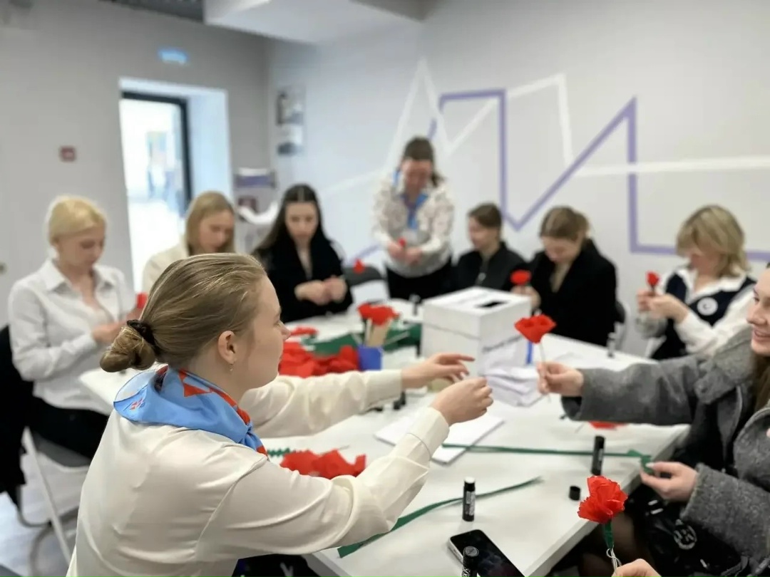 Татьяна Голикова и Антон Котяков подвели итоги всероссийской ярмарки трудоустройства 2026 года.