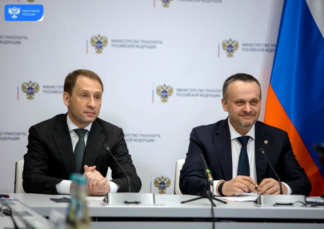 На границе России и КНДР состыковали автомобильный мост