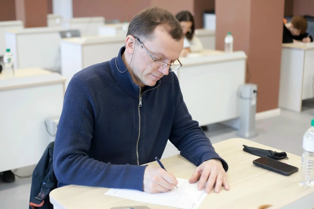 ТОТАЛЬНЫЙ ДИКТАНТ Амурские газопереработчики написали историю о прадеде Пушкина