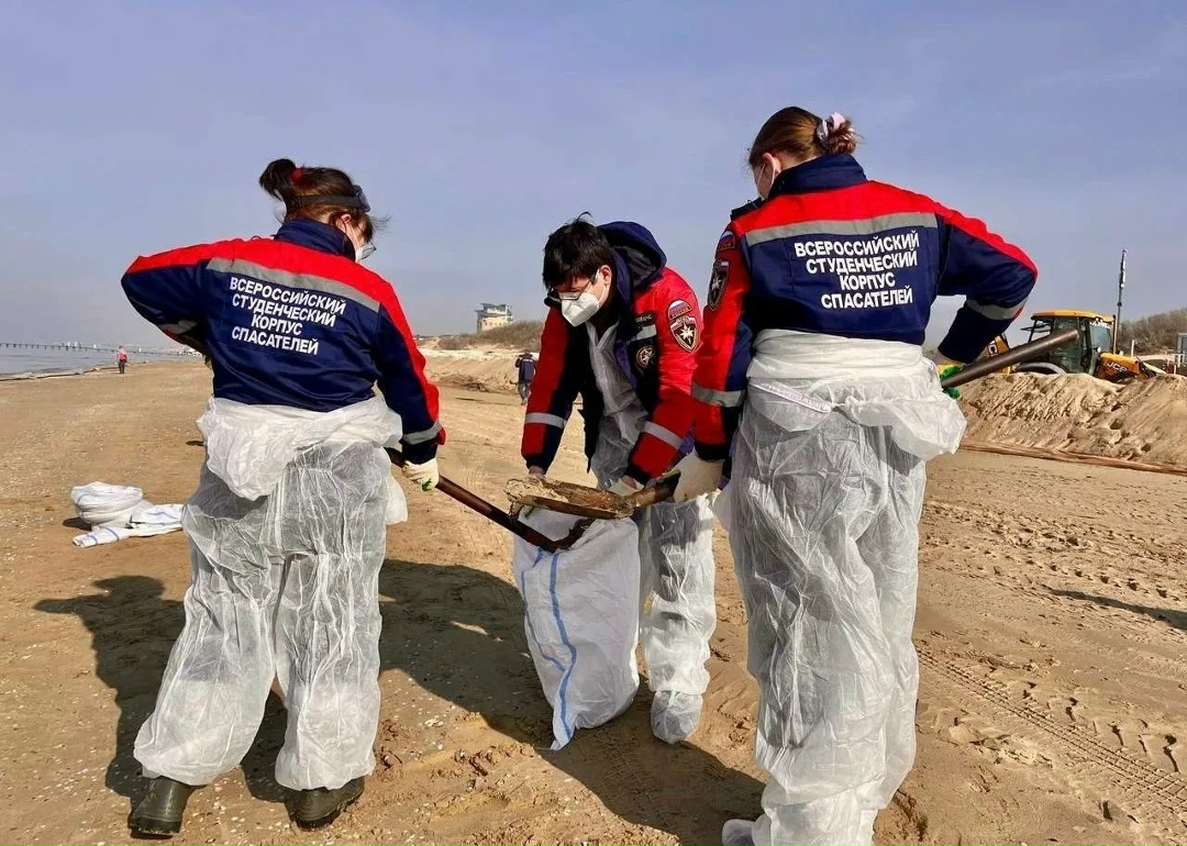 Дмитрий Чернышенко, Валерий Фальков и Григорий Гуров поздравили ВСКС с 25-летием.