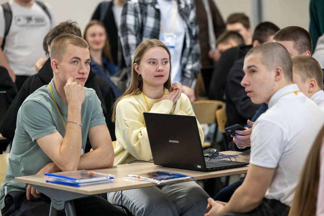 Стартовала XII Весенняя студенческая энергетическая школа РусГидро