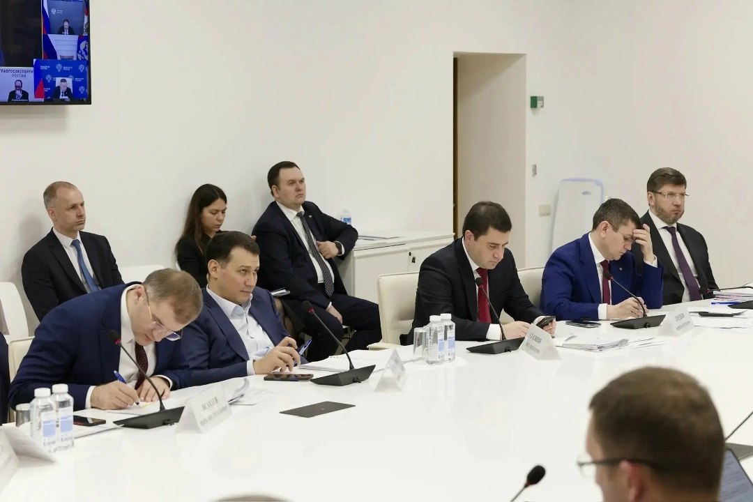 Глава Минстроя России Ирек Файзуллин принял участие в заседании президиума (штаба) Правительственной комиссии по региональному развитию