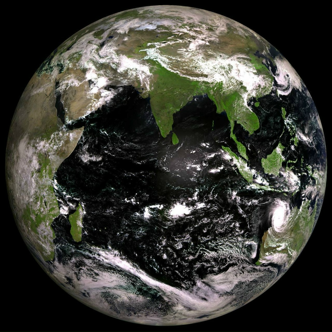 Земляне, привет вам от оборудования Ростеха!