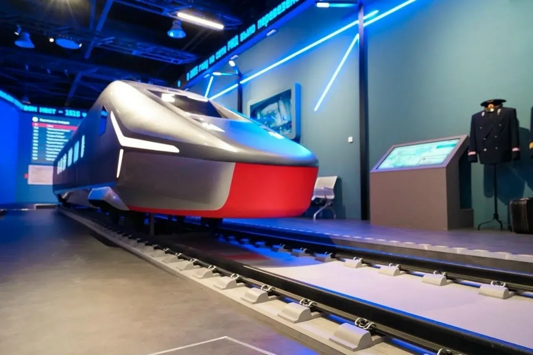 Поезд для первой в России ВСМ – экспонат недели на выставке «Уроки географии»