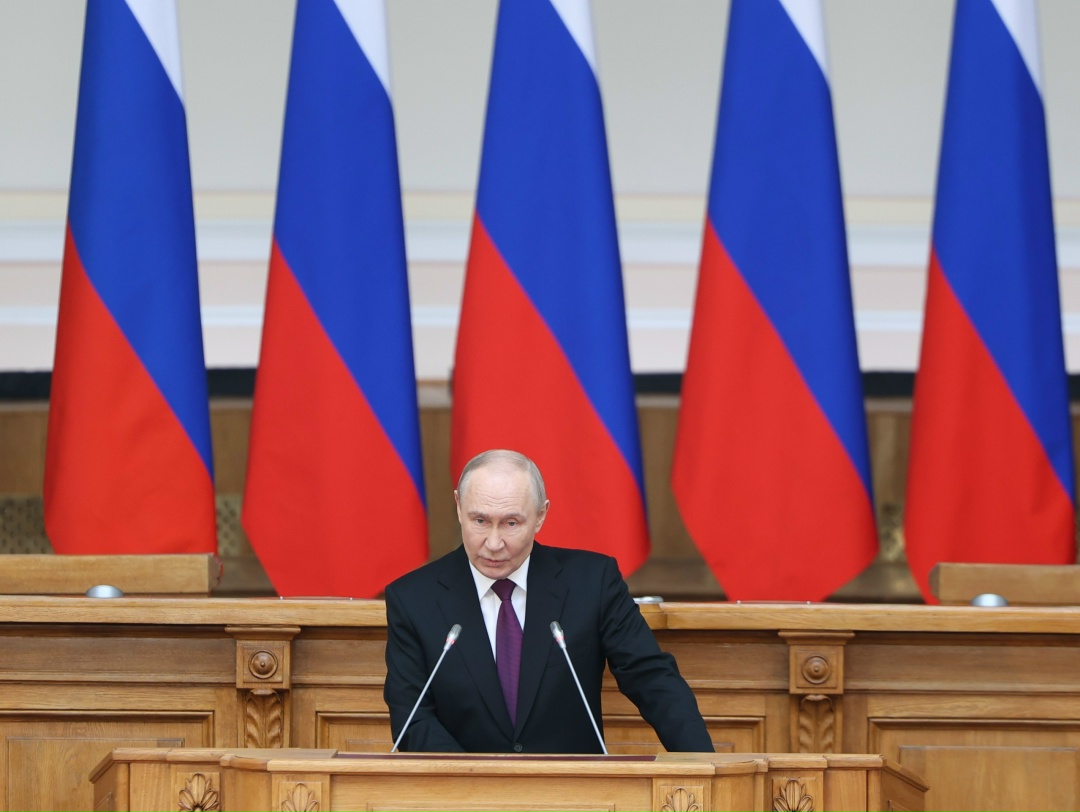 Выступление Владимира Путина на Совете Законодателей. Главное: