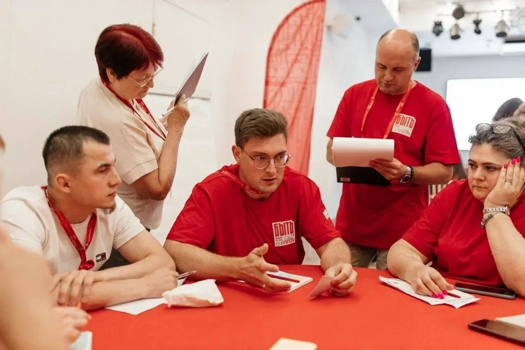 Дмитрий Чернышенко: 80 тыс. заявок подано на конкурс наставников «Быть, а не казаться».