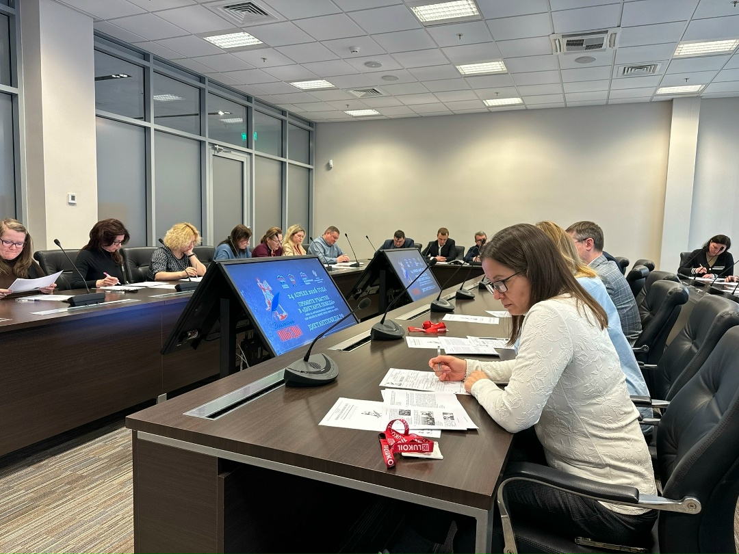 Память без границ В регионах деятельности ЛУКОЙЛа сотрудники Компании присоединились к Международному историческому диктанту, посвящённому событиям Великой…