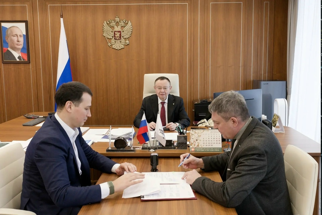 В Минстрое России обсудили комплексные вопросы развития Луганской Народной Республики