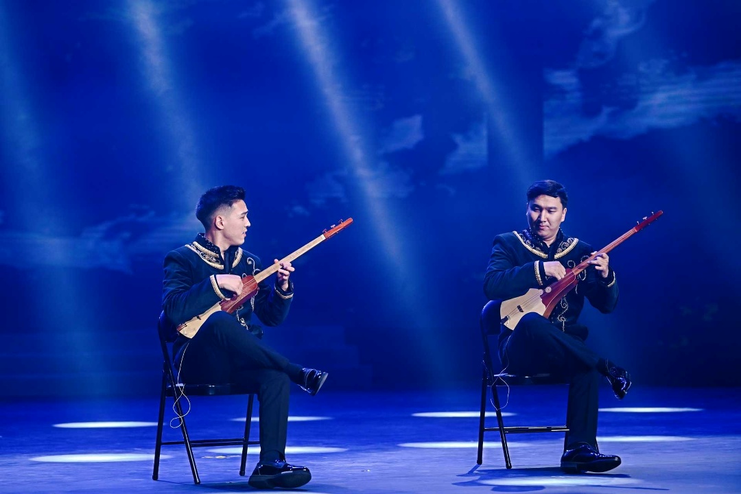 В Китае проходит Фестиваль искусств. Поддерживаем коллег и делимся яркими кадрами с места событий!