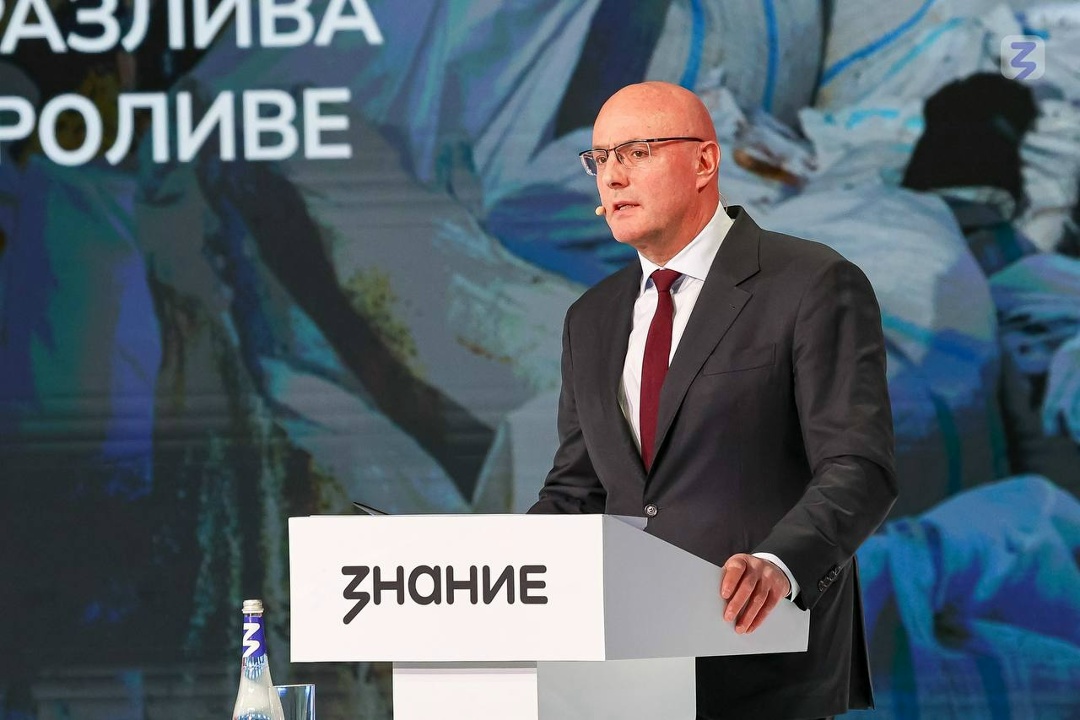 Дмитрий Чернышенко выступил с лекцией на просветительском марафоне «Знание.Первые»
