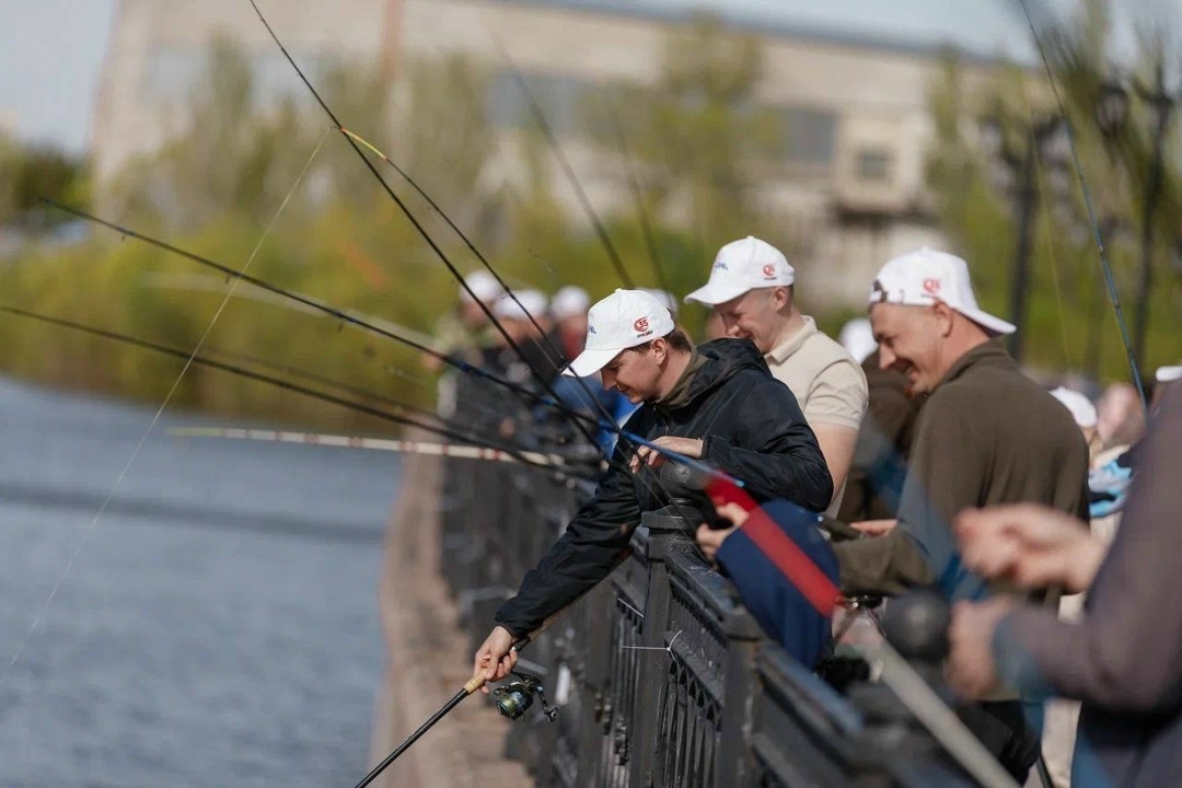 Экологичная рыбалка В Астрахани при поддержке ЛУКОЙЛа ежегодный фестиваль «Вобла» собрал 193 команды и более чем 600 рыбаков.