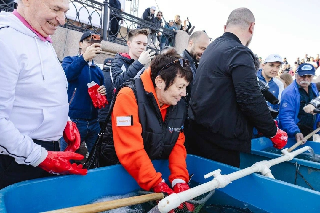 Экологичная рыбалка В Астрахани при поддержке ЛУКОЙЛа ежегодный фестиваль «Вобла» собрал 193 команды и более чем 600 рыбаков.
