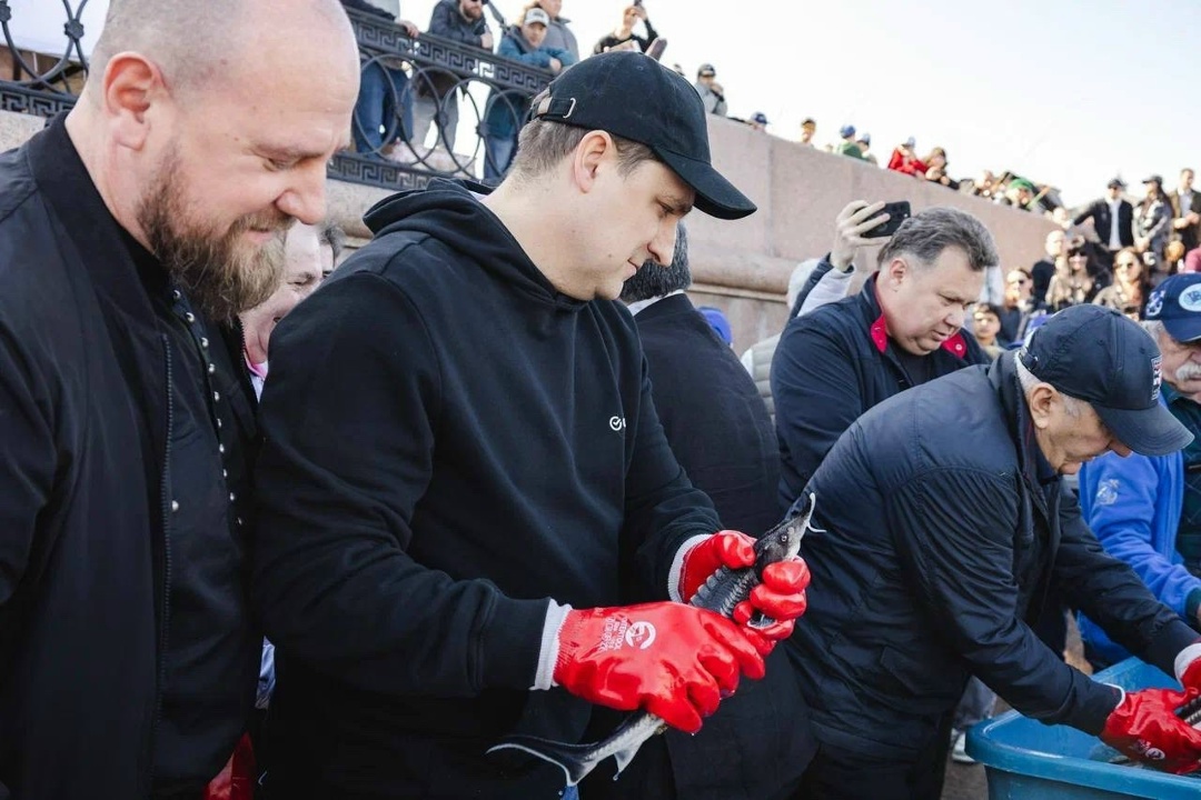 Экологичная рыбалка В Астрахани при поддержке ЛУКОЙЛа ежегодный фестиваль «Вобла» собрал 193 команды и более чем 600 рыбаков.