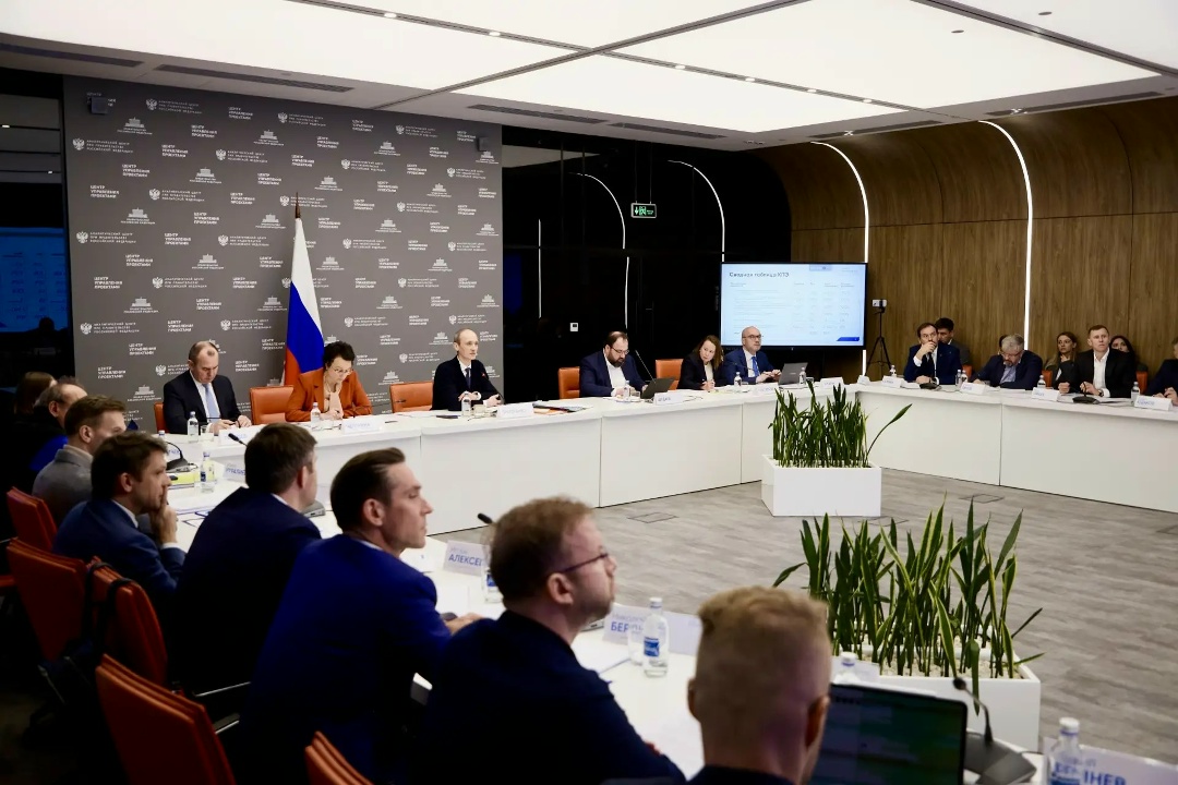 АНО «Цифровая экономика» стала площадкой для обсуждения законопроектов в сфере ИТ с бизнесом.