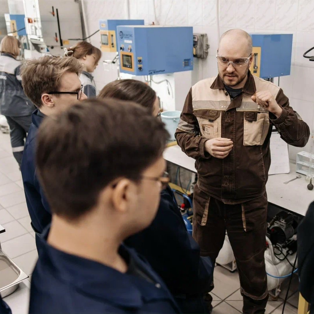 В Красноярск на защиту проектов приехали финалисты Всероссийской олимпиады «Я — профессионал» по направлению «Металлургия».