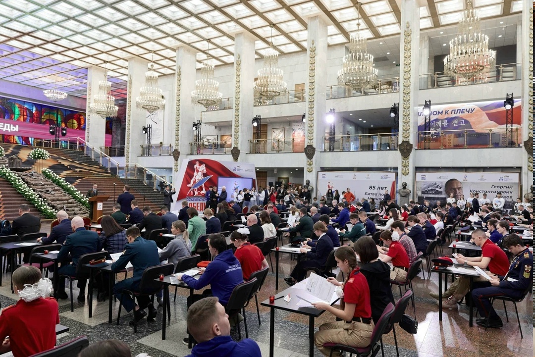 Игры приводят к… победам! В Музее Победы прошёл финал кибертурнира по игре «Мир танков», и это было грандиозно: больше 65 тысяч участников, тысячи боёв и яркий…