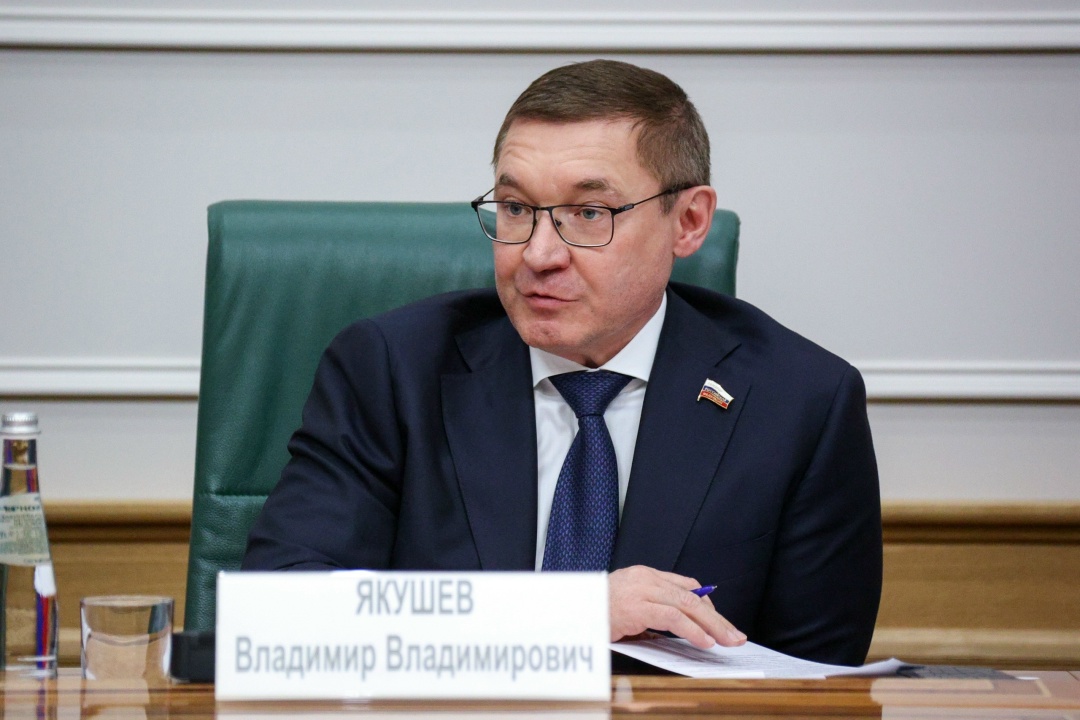 Владимир Якушев провёл заседание Совета по вопросам развития Дальнего Востока, Арктики и Антарктики на тему «Ведение предпринимательской деятельности в…